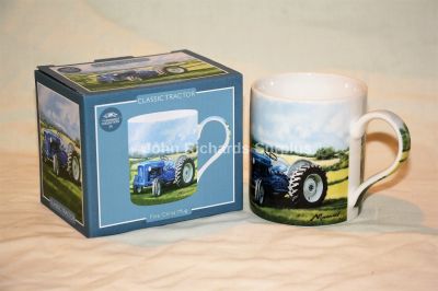 Classic Ford Tractor Fine China Mug Leonardo Collection LP93896 Ford