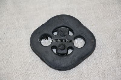 Pinzgauer Exhaust Mounting Rubber 7581180271