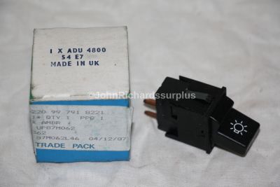 Austin Metro Headlight Switch ADU4800