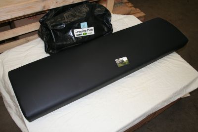 Land Rover station wagon centre seat base MTC1003