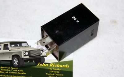 Land Rover Defender Wolf 24volt flasher relay PRC8877 