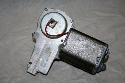 Land Rover Series 2A 12 Volt Wiper Motor Less Gear GEU714