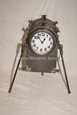 Metal Vintage Style Engine Clock Battery Operated HM1119