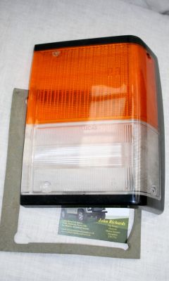 Range Rover L/H Front Side Indicator Lens AEU1609