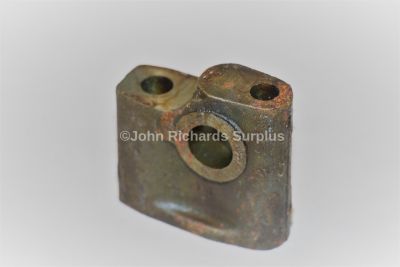 Austin Morris MG 1800cc Engine Rocker Shaft Post 12H390