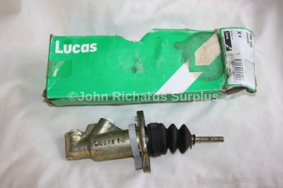 Lucas Girling Clutch Master Cylinder 64066596 Bedford TM and YNV  Bedford 2697630