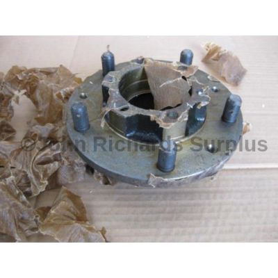 Land Rover wheel hub assembly 576844