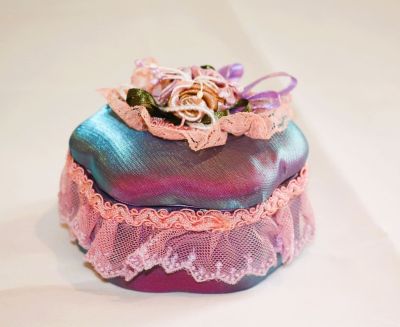 Satin & Lace Trinket Box Pink or Purple. 830PK, 830P