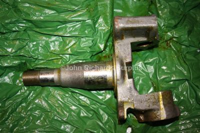 Bedford Stub Axle Steering Knuckle 7080528 2530-99-832-8388