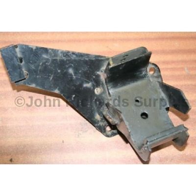 Wolf Engine Mounting Bracket L/H ANR3547