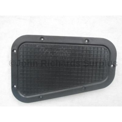 Land Rover Defender Wing Finisher R/H AWR2216