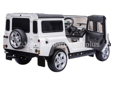 Ride On Land Rover Defender White P.O.A DA1521