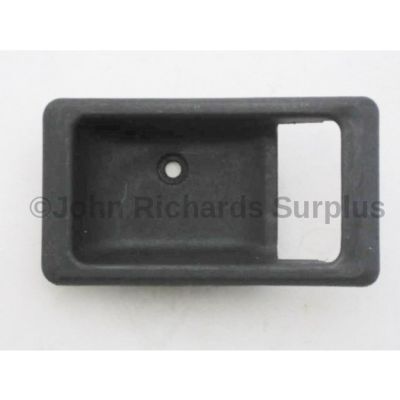 Door Handle Bezel R/H DBP6532PMA