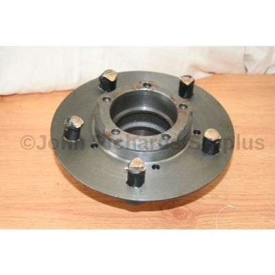 Land Rover Defender front hub FRC6139