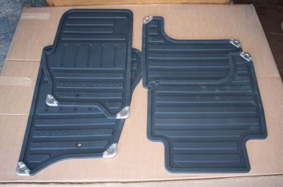 Range Rover Sport Carpet Set New With 1 Missing Corner Protector VPLAS0197