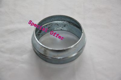 Land Rover Defender V8 Petrol Exhaust Flange Olive CRC4579