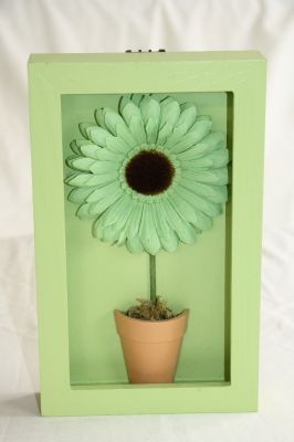 Wooden Framed Gerbera-Daisy In Flower Pot Wall Art Green with Green Flower 537-120 Green