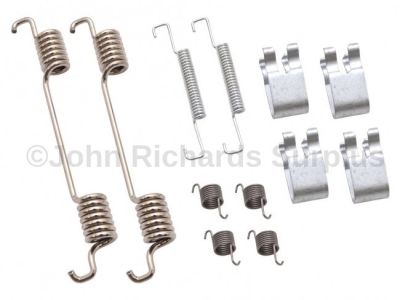 Handbrake Shoe Fitting Kit LR31947KIT