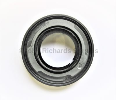 Crankshaft Seal Front Puma LR077704