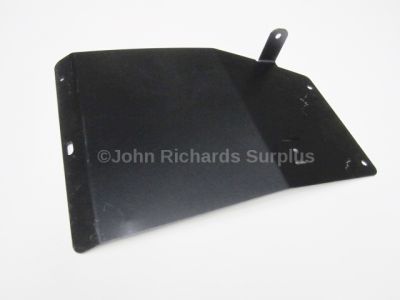 Mud Flap Bracket R/H CAX100200