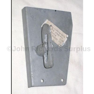 Land Rover body plate &amp; antiluce R/H MRC2237