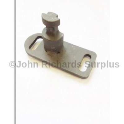 Door Lock Striker R/H MRC8444