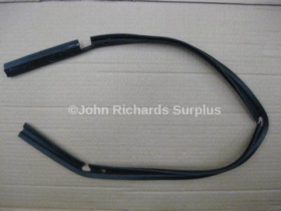 Land Rover Defender Split Door Top Lower Seal RRC7575