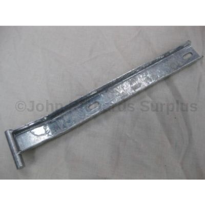 Land Rover tailgate hinge L/H MUC8741