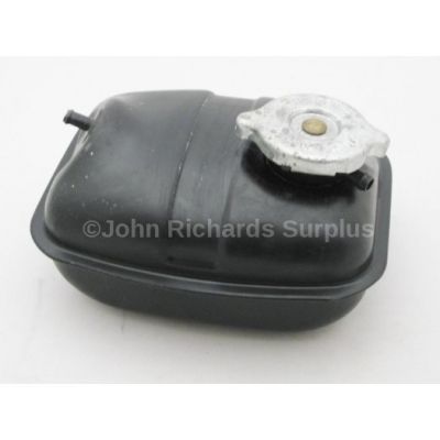 Expansion Tank V8 NRC7582