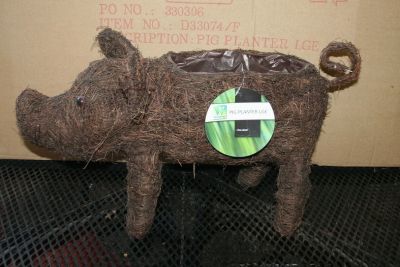 Westwoods Wire Framed Pig Garden Planter Pre-Lined