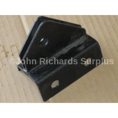 Land Rover R/H roll bar bracket RRC2920