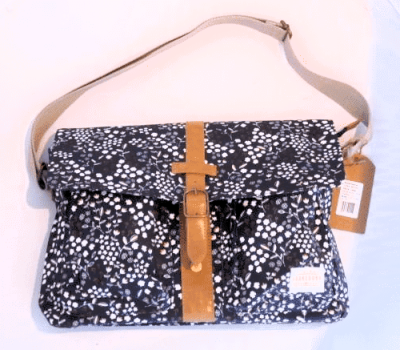 Brakeburn Floral Satchel Hand Bag in Navy. 008010s16