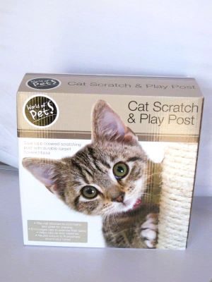 Cat Scratch & Play Post WP477